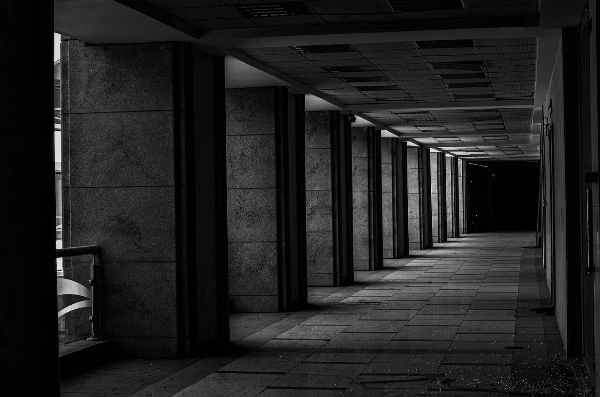 판단 이후에 남는 공백