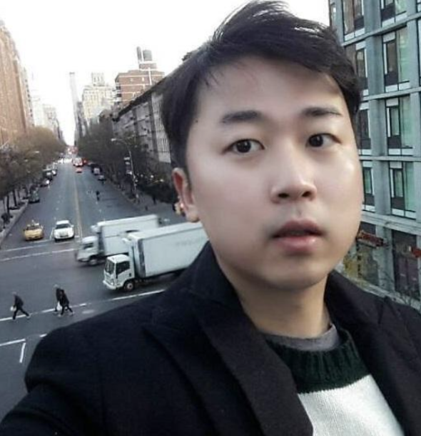 시사평론가 장예찬