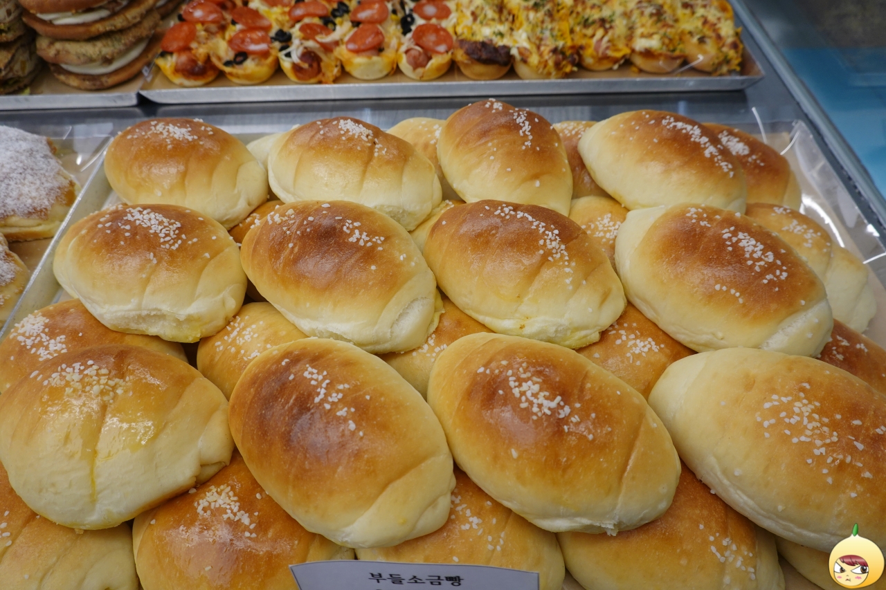 부들소금빵