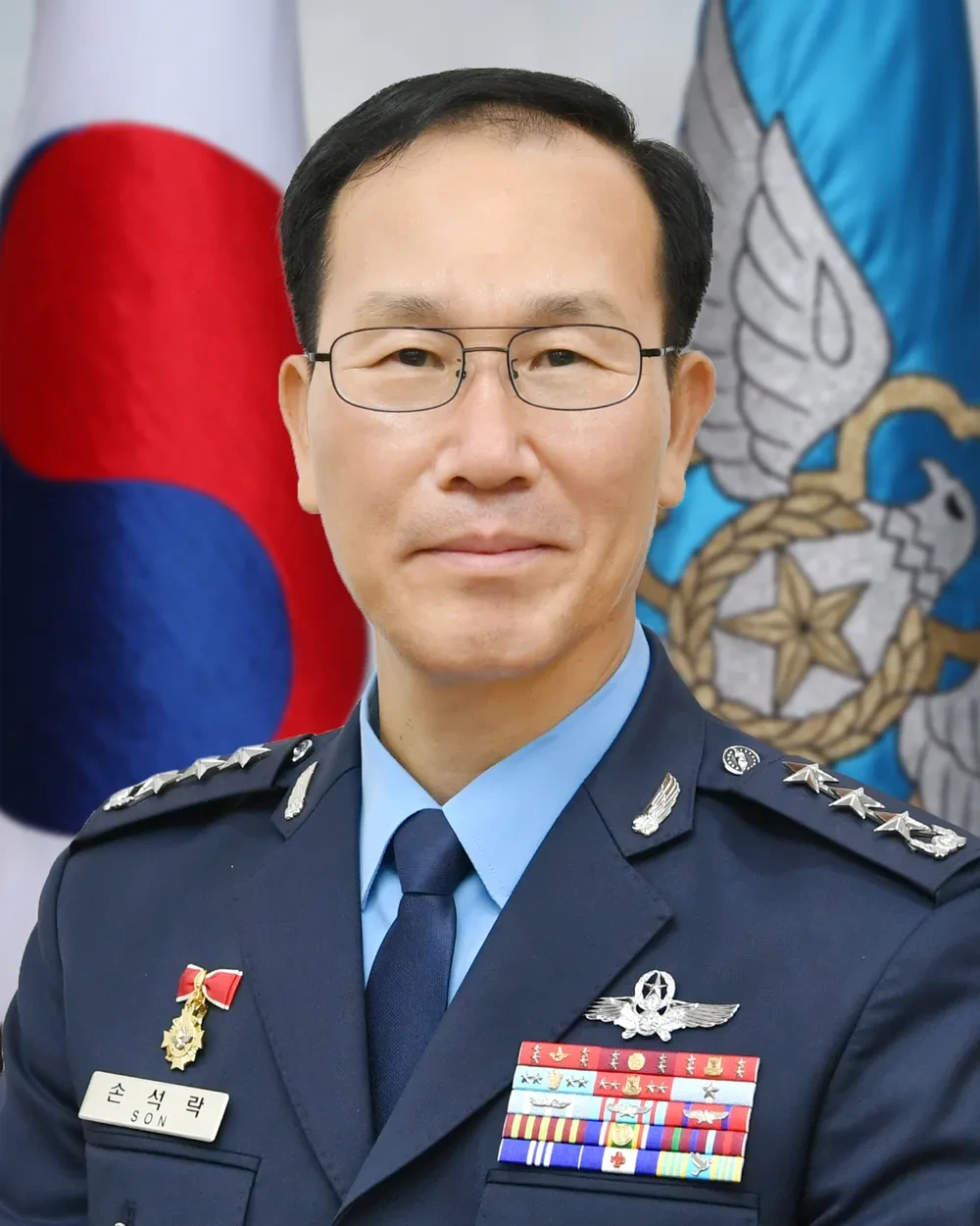 군 기수 파괴 4성 장군 전면 교체