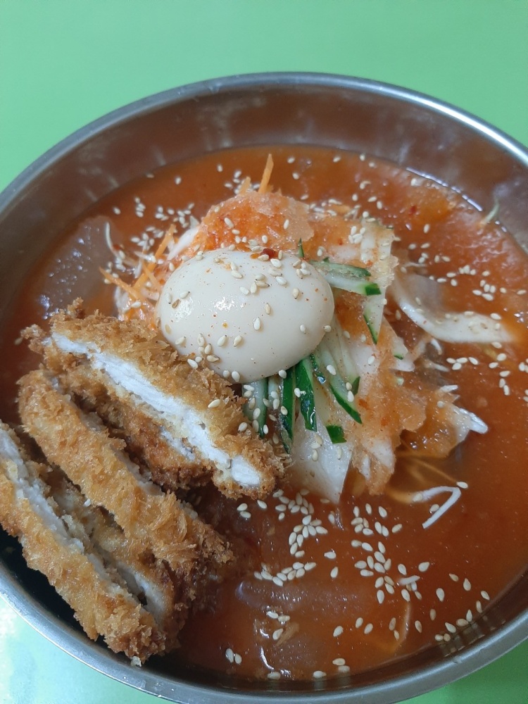 청주 서원대에서 맛보는 청춘은 늘 그 자리에, 19년 학교 앞 떡볶이 왕돈까스 맛집 추천 생방송투데이 리얼맛집 오늘방송 인생분식