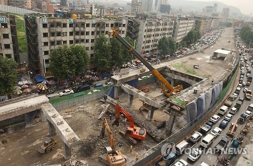 새로 바뀐 광화문 광장과 청계천 산책로