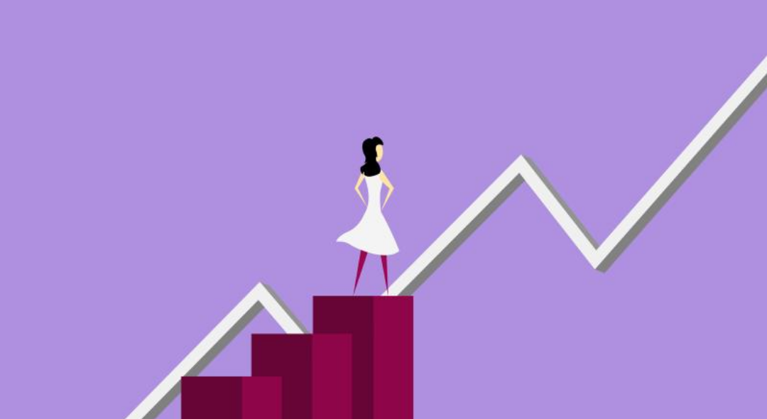 상승하는 그래프에 여자가 서있는 그림.