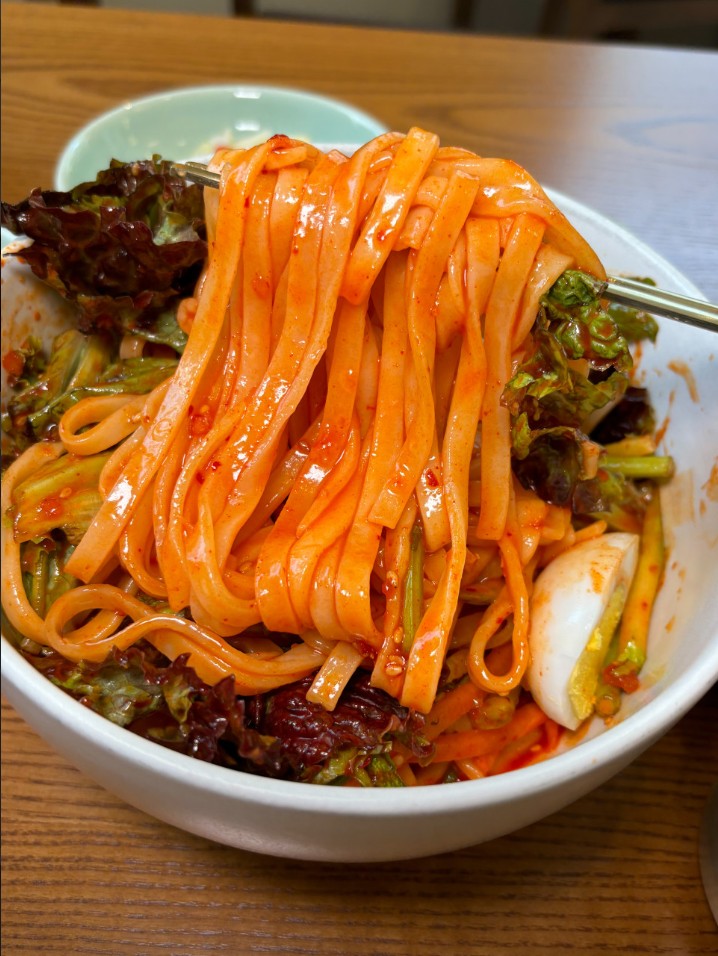 한식 신상 맛집 등장! 글로리 칼국수 잠실본점 솔직리뷰