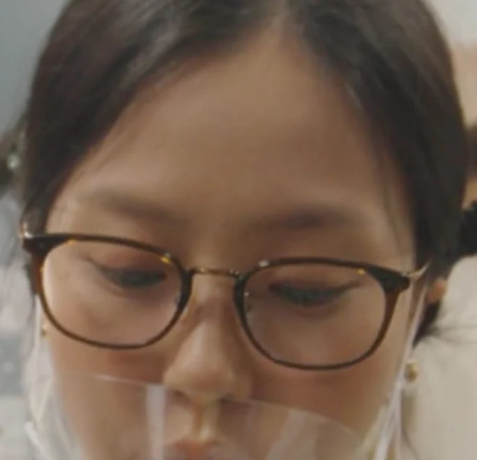 서진이네2 - 고민시 안경