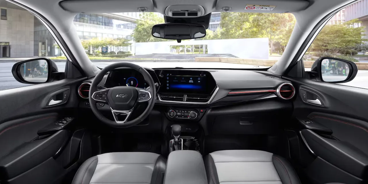 쉐보레 트랙스 크로스오버 이미지