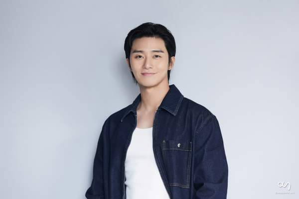 박서준 나이 프로필 학력 고향 작품: '꽃보다 청춘 리미티드 에디션' 납치 전말부터 최신 근황까지