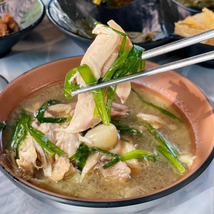 트렌드스페셜 무주 가마솥 토종닭 능이백숙 맛집