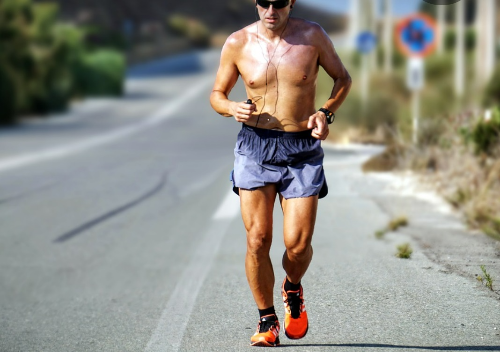 달리기 도중에 가슴 통증? 달리기 운동 부상 원인과 대처 방법