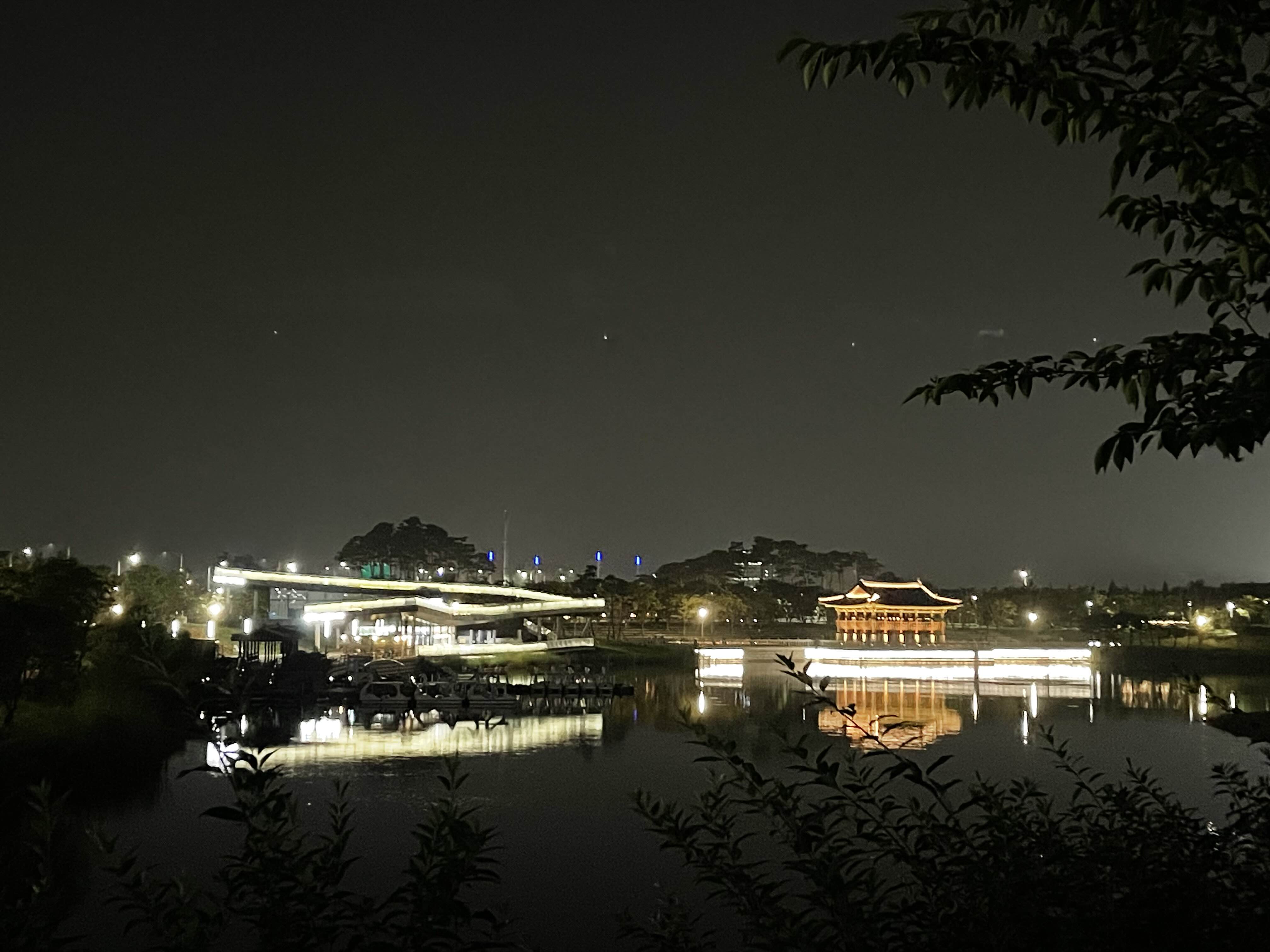 청라루의 모습 - 청라루 옆이 더글로리 촬영지