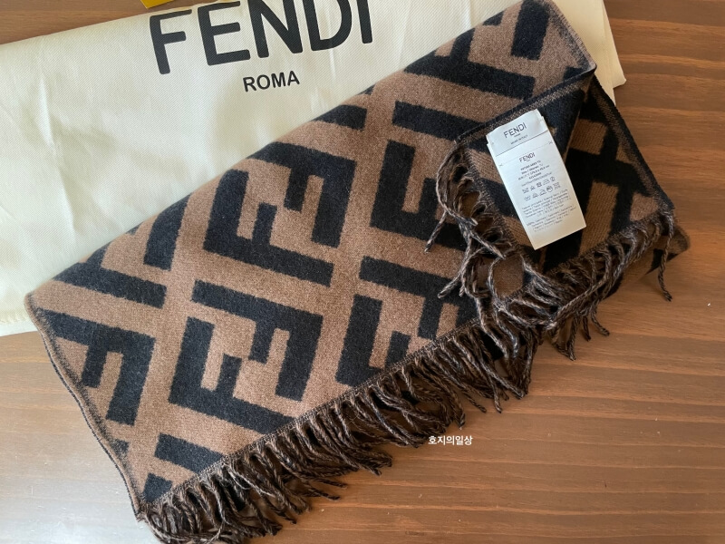 펜디 FF 캐시미어 스카프 머플러 - 케어 라벨