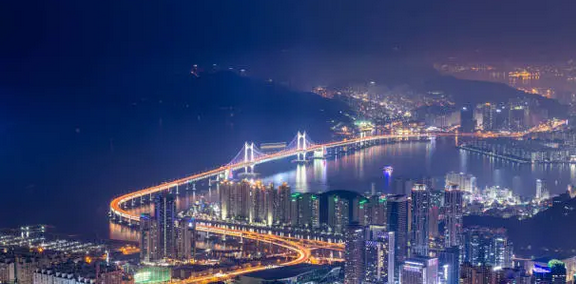 낯선 곳에서 새로운 문화를 경험하고 싶은 분들을 위한 부산 여행 코스