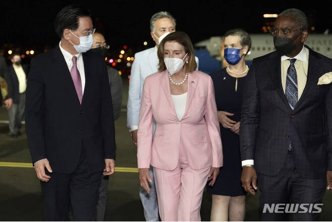 낸시 펠로시 대만