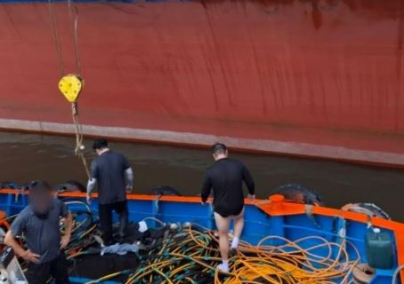 부산신항 다이버