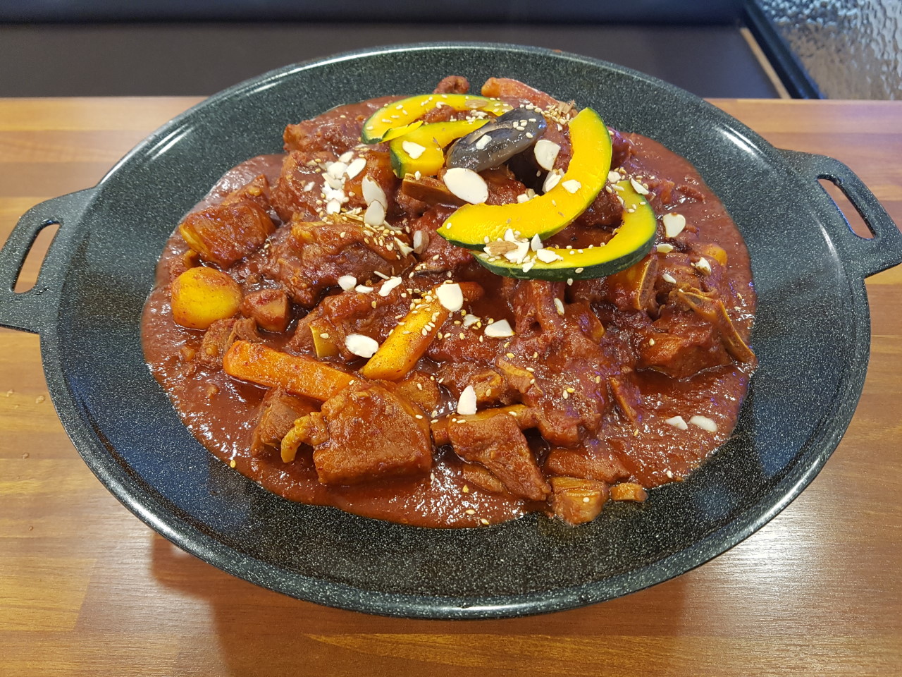 율봄식물원 근처 맛집