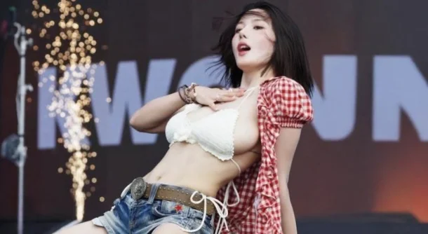 워터밤 2025 권은비