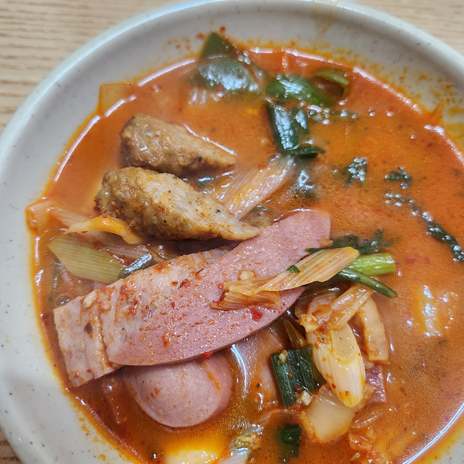 원조삼거리부대찌개 고기사리