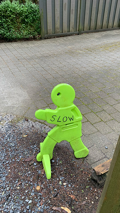 천천히 달리라는 초록 사인