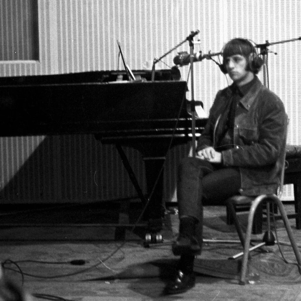 디즈니플러스 11월 신작 추천