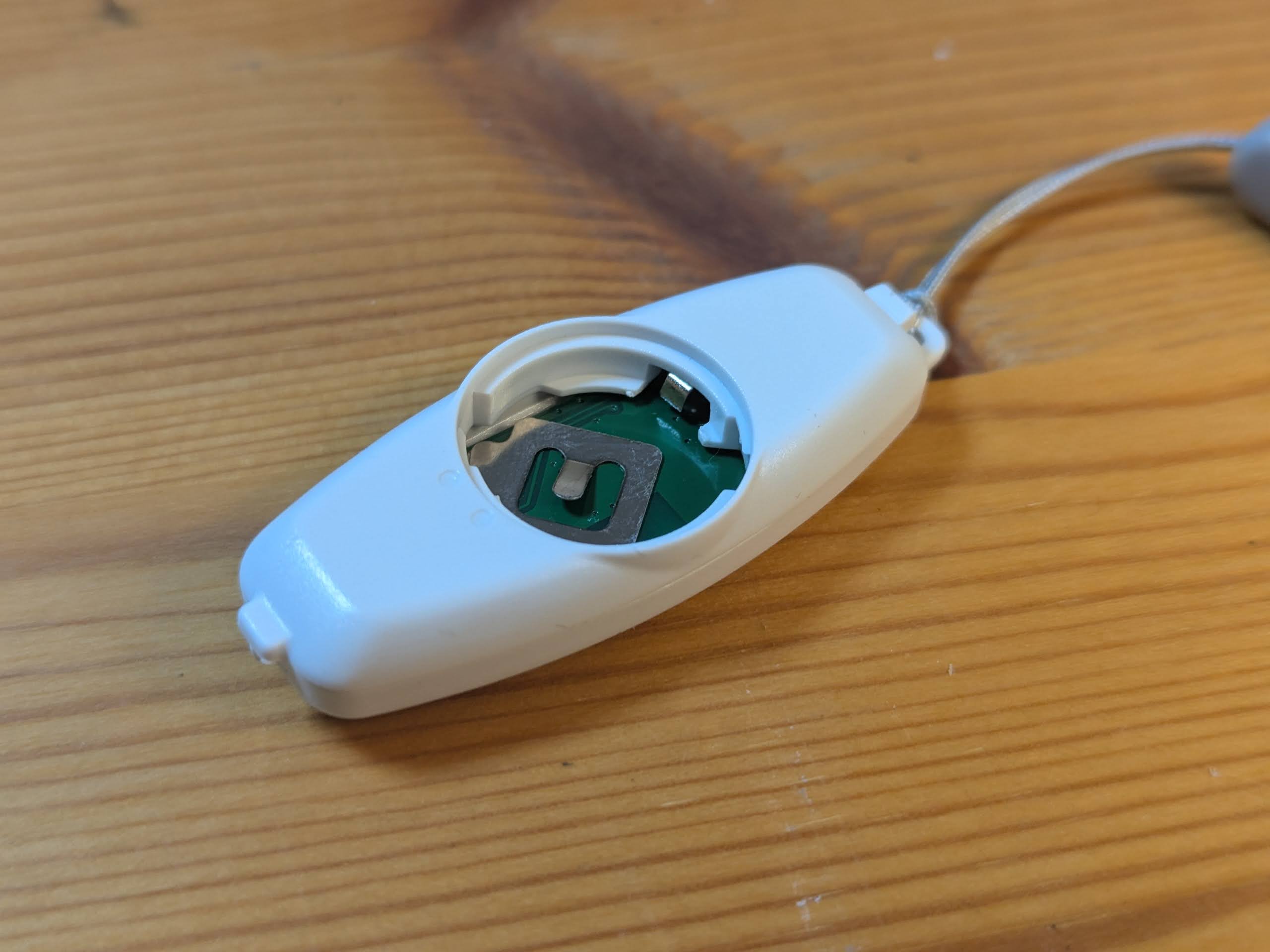 벤로 스위치의 배터리 홀더 구조