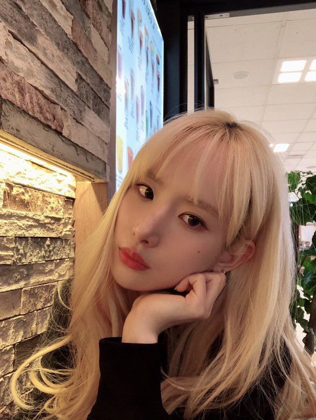 우주소녀 설아 인스타그램 사진 몸매