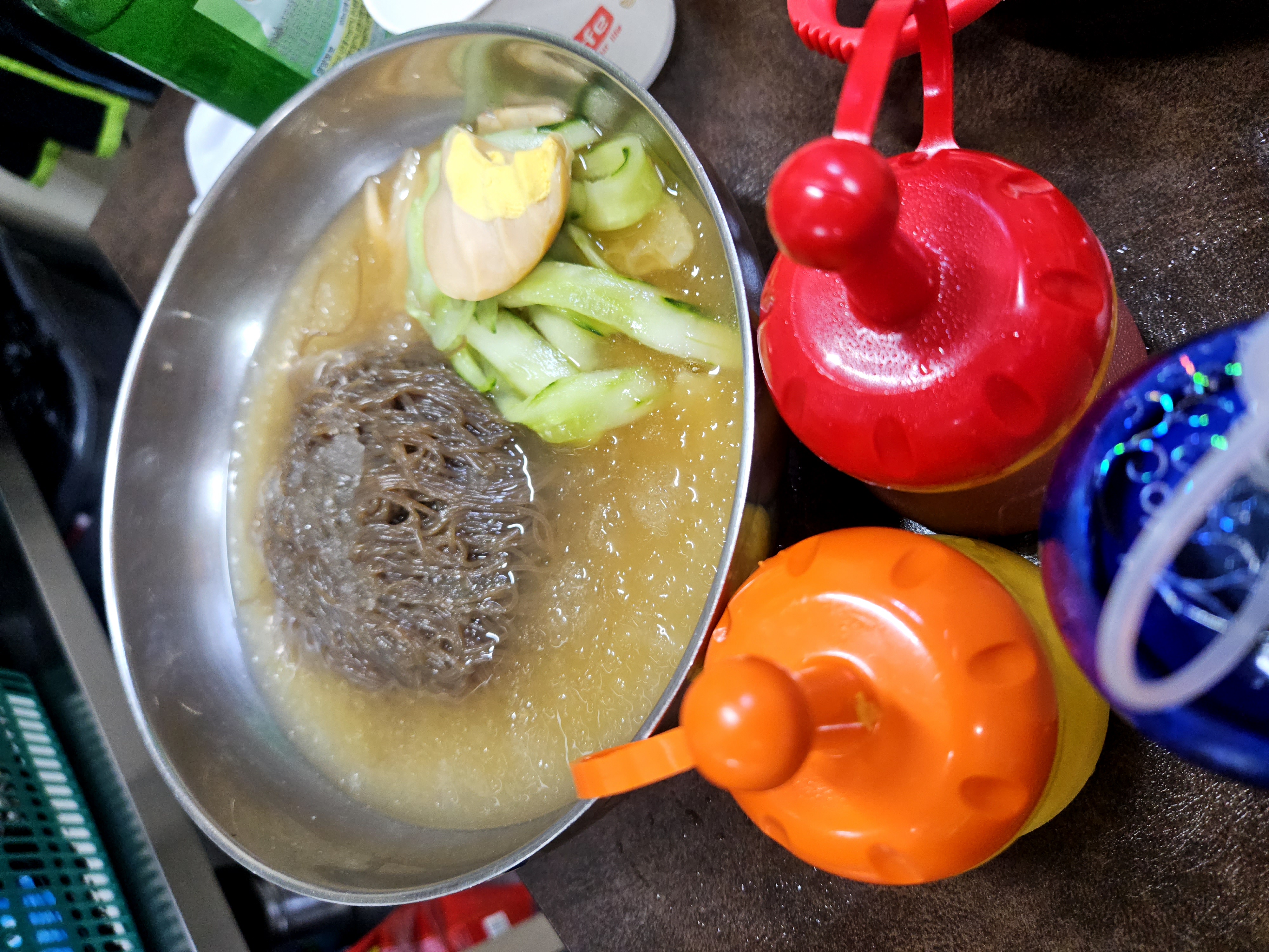 냉면
물냉