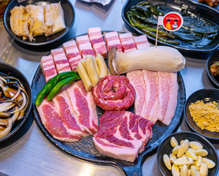 상구네 돼지구이1