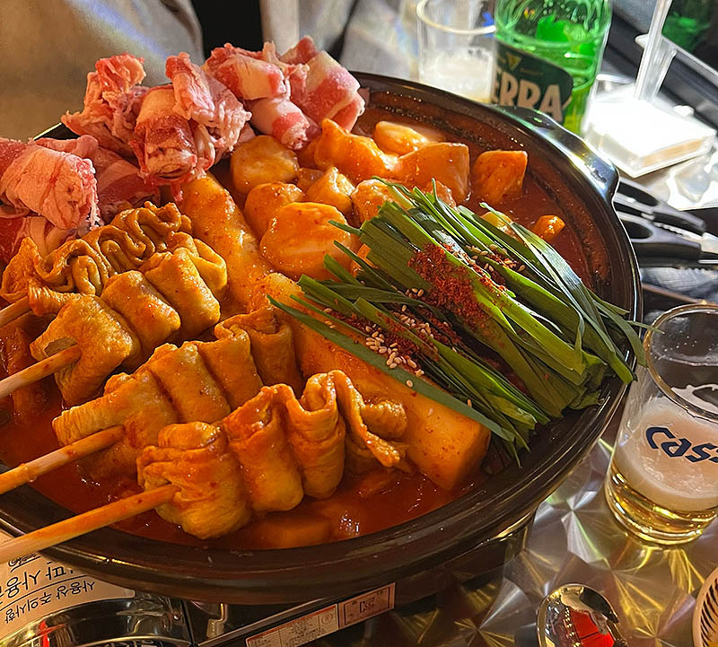 압구정동 한식 주점 '오와리포차'
