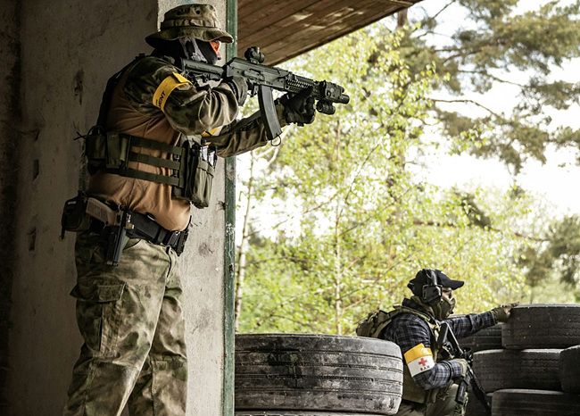 군인 훈련 사진