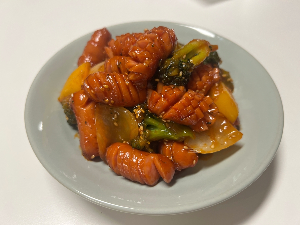 소세지볶음 완성했어요