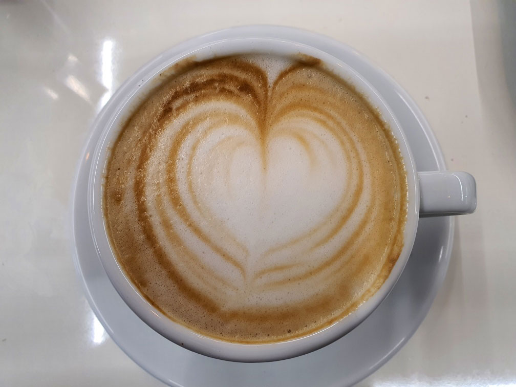 혼자 연습한 라떼아트