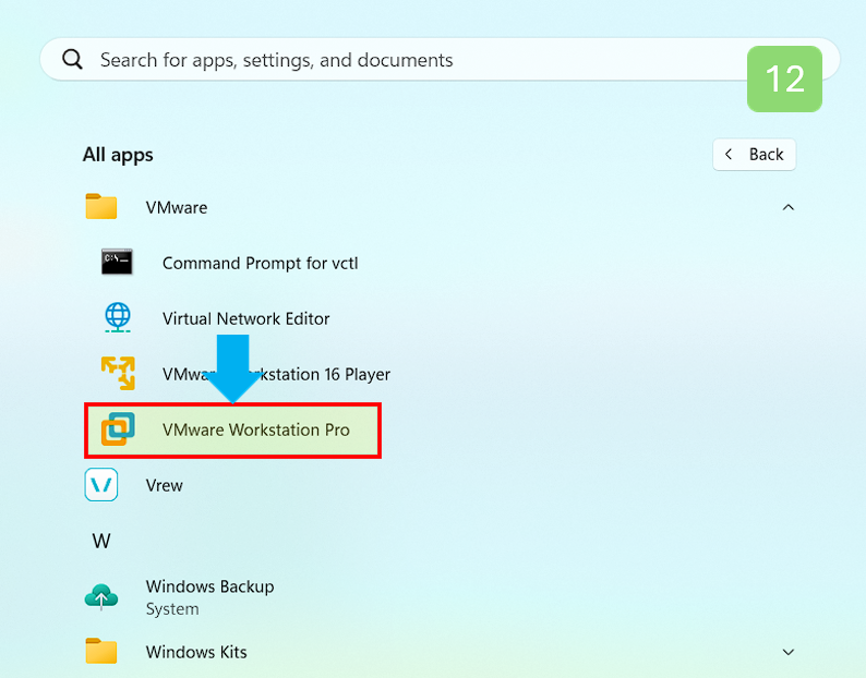 VMware Workstation 실행합니다.