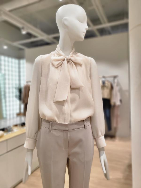 ZOOC 리본타이넥 쉬폰 블라우스 V231MSC914