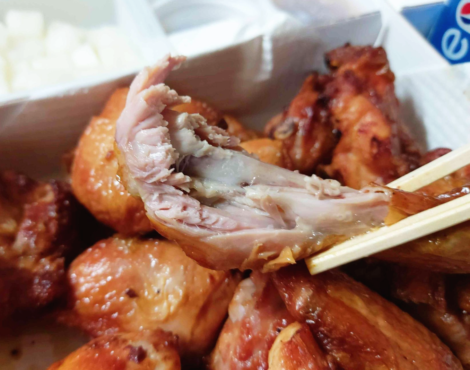 닭다리 먹방 돈치킨 닭다리 냠냠