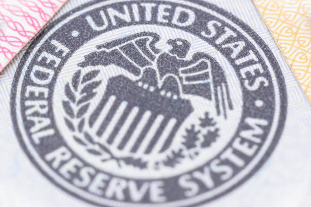FOMC 일정 5월 금리 뜻 인하 시간 한국 미국 발표 예상 동결 파월 트럼프 연준의장 대통령 회의 결과 25년 2025년 의사록 점도표 의장 갈등 신경전