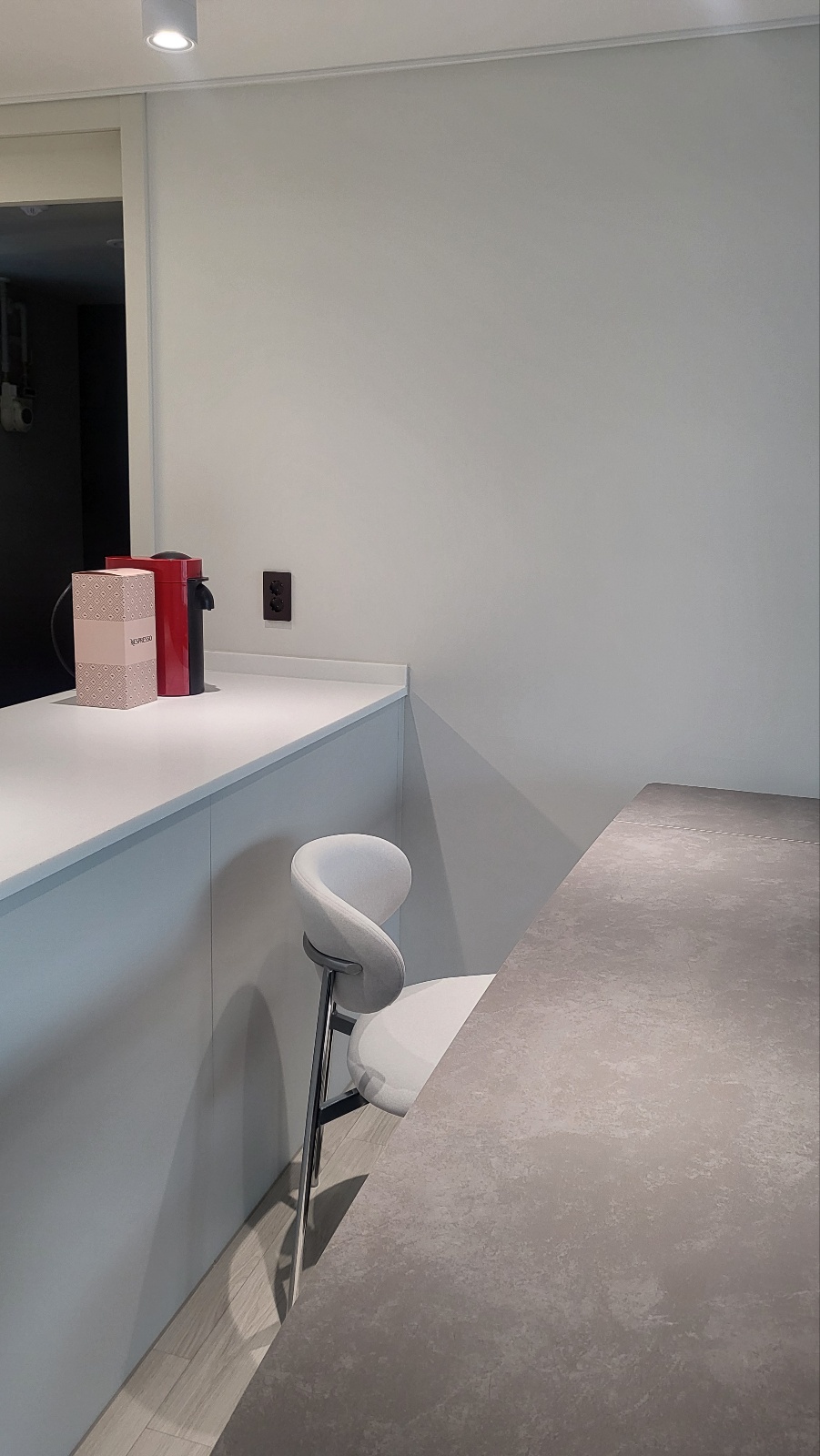 홈앤힐 가구 식탁