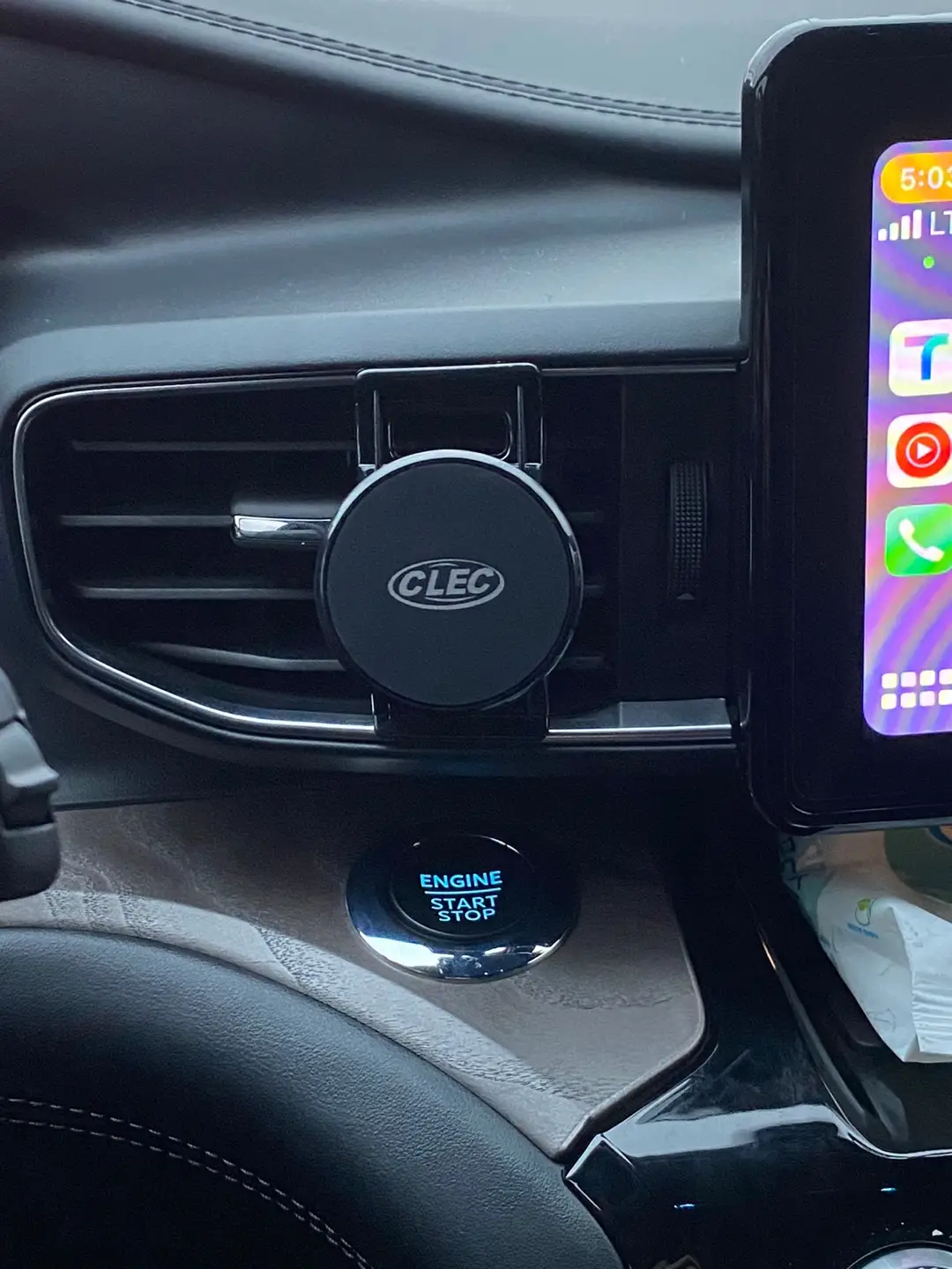 Zchan-거치대-설치완료-이미지