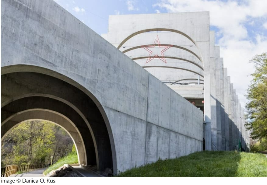 고전주의와 합리주의의 콜라보 건축: 새로운 산 펠레그리노 플래그십 팩토리