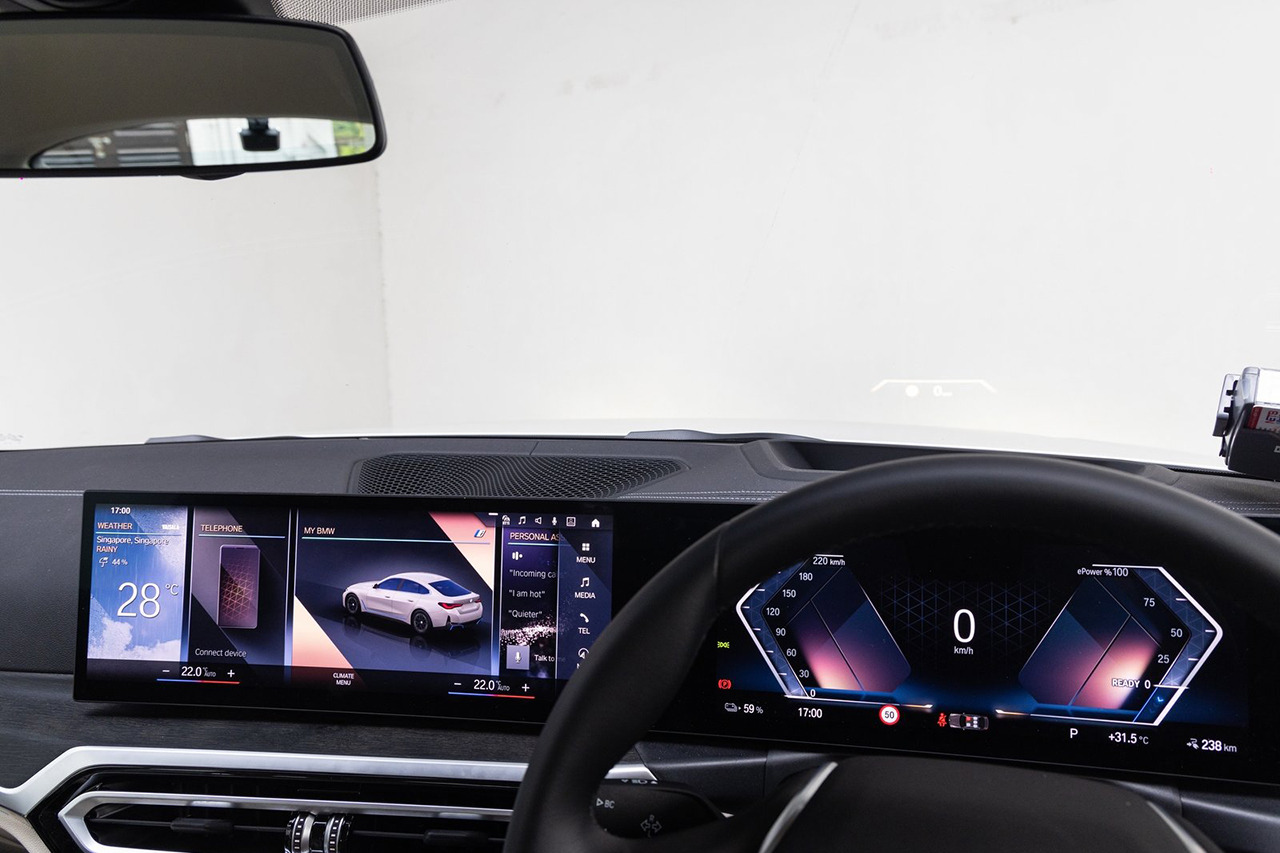 BMW i4