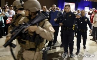 트럼프 만찬장 총격 용의자 체포(영상)