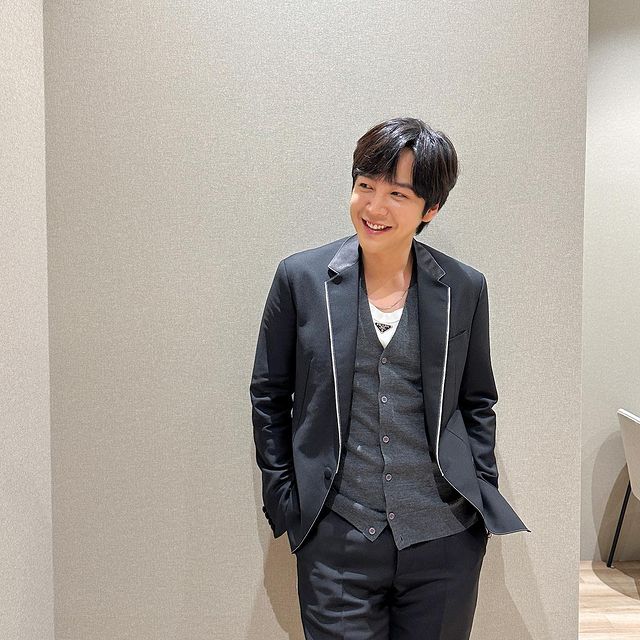 장근석