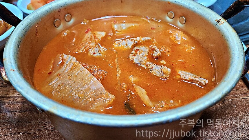 수월식당-김치찌개-2