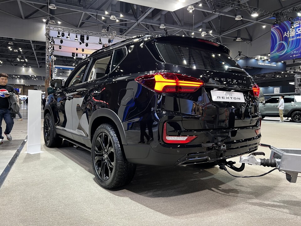 KGM 렉스턴 리무진 컨셉트