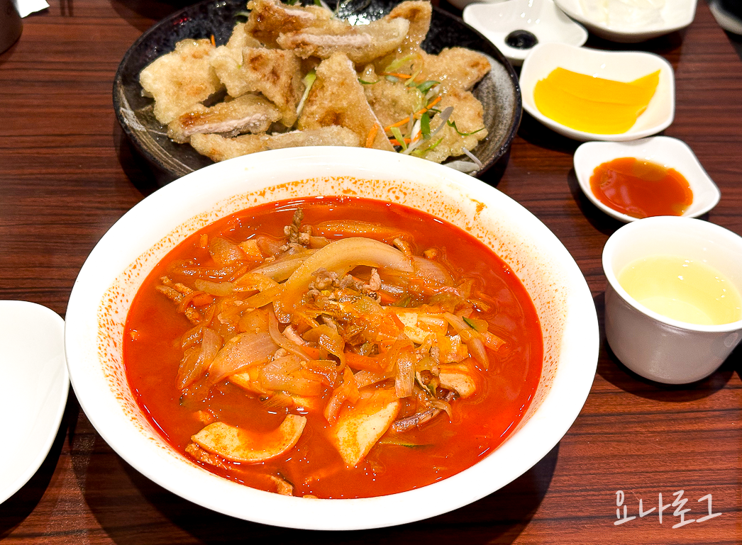 신승반점 판교맛집 판교 판교중국집 판교외식 판교신승반점 판교중국집추천 판교짜장면 판교짬뽕 판교현백 판교현대백화점 판교현대백화점맛집 판교현백식품관 판교현백식품관맛집 판교탕수육 찹쌀탕수육