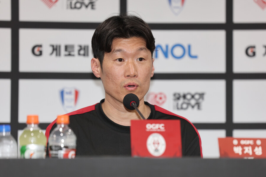 박지성 에브라 재회 무릎 시술 투혼! OGFC vs 수원삼성 레전드 매치 라인업&middot;중계&middot;비하인드 총정리