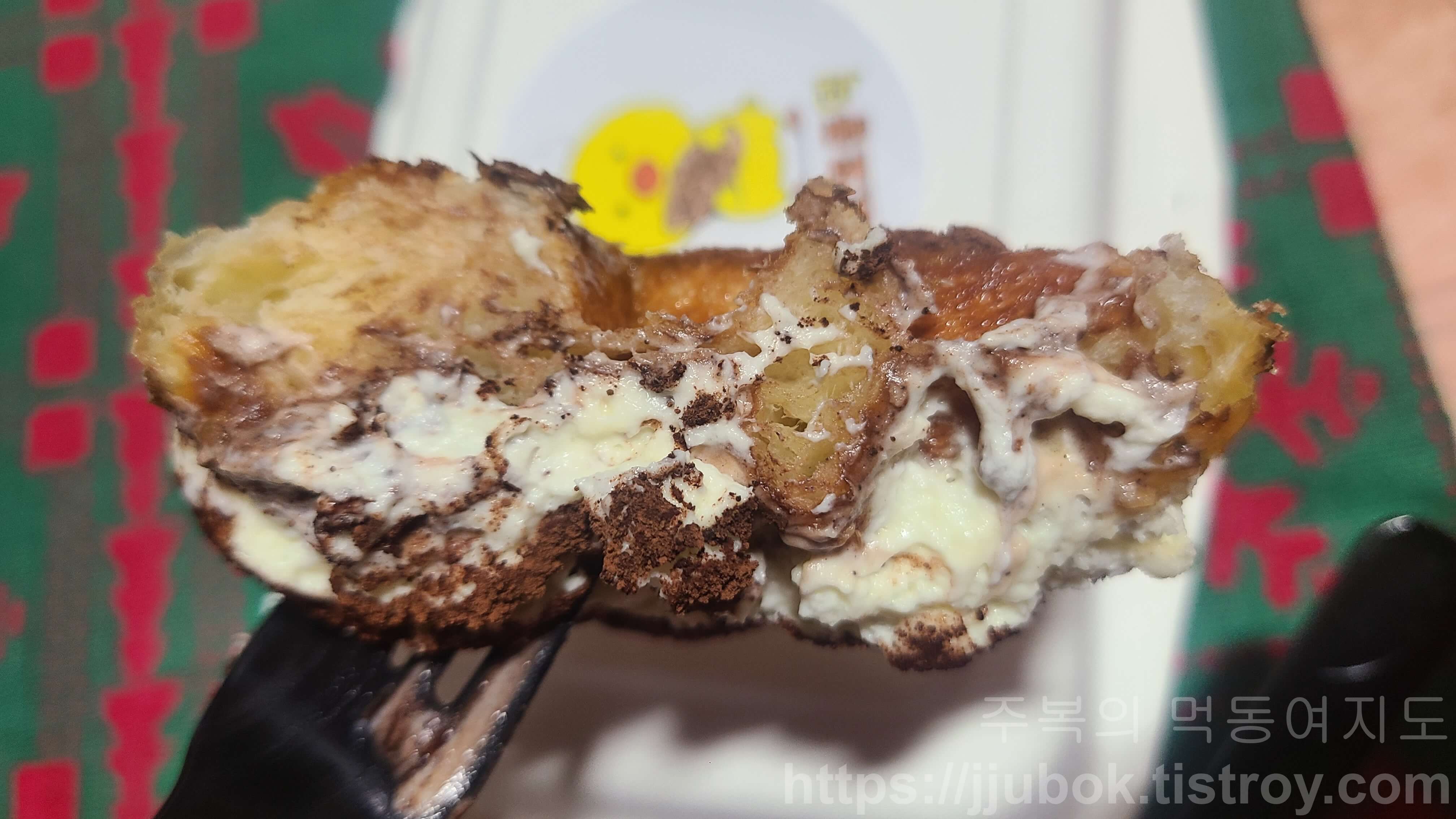 크로플덕-제물포점-티라미수-크로플-맛-2