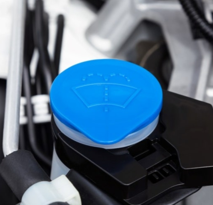 자동차 워셔액 넣는 곳