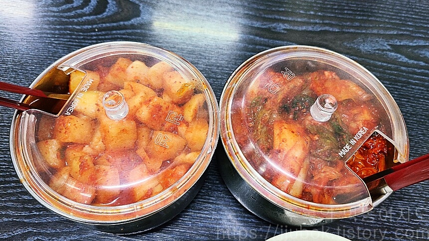 동남집-2호점-김치통