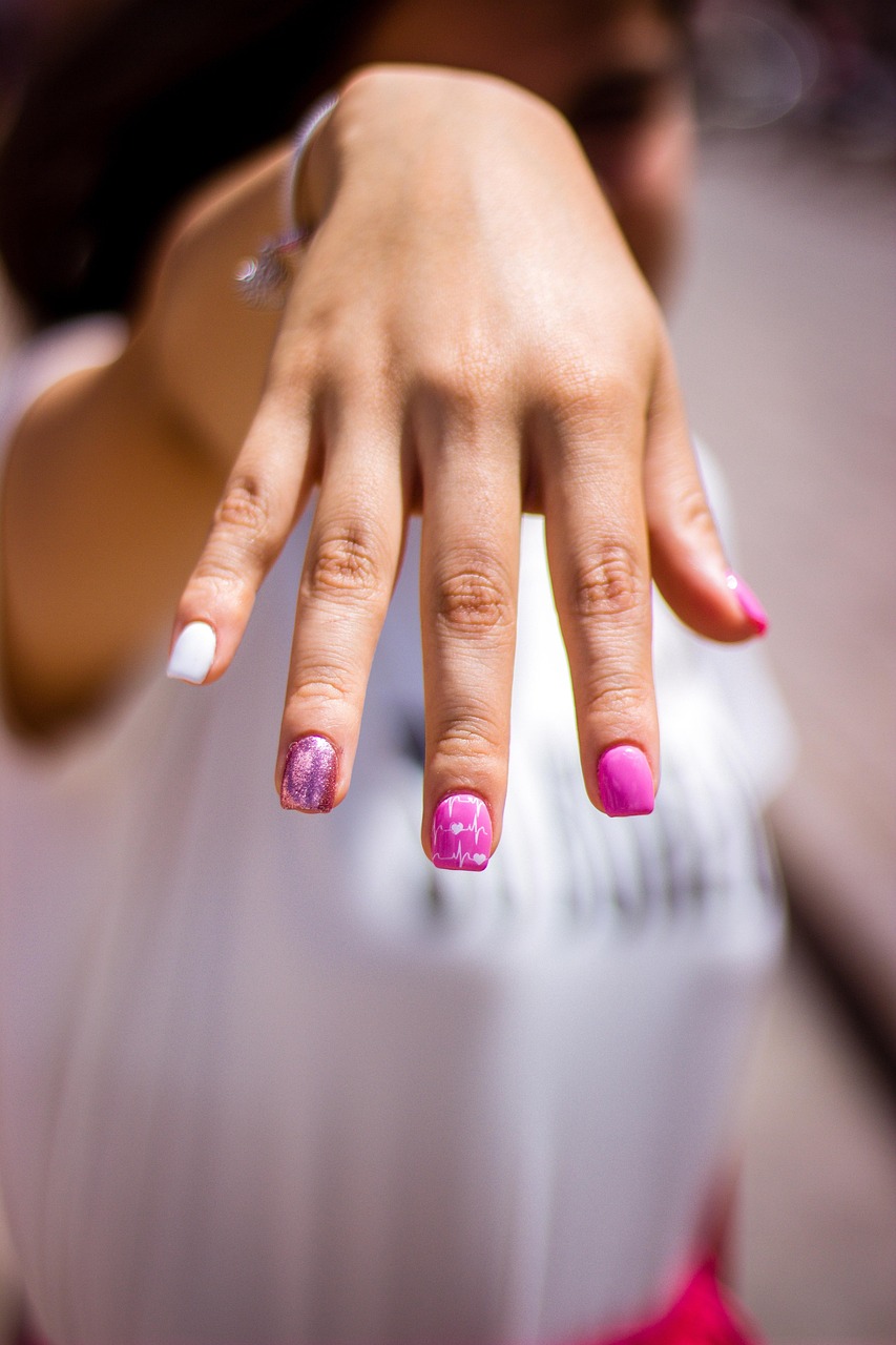 손톱 모양별(스퀘어&middot;아몬드&middot;코핀 등) 유지 관리 노하우