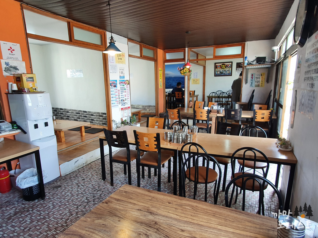 비양도 호돌이 식당 내부